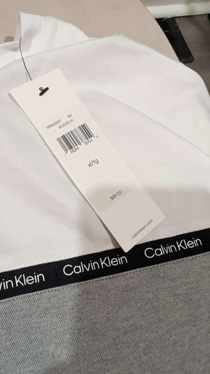 Calvin Klein Men's T-Shirts (XL) - photo 2