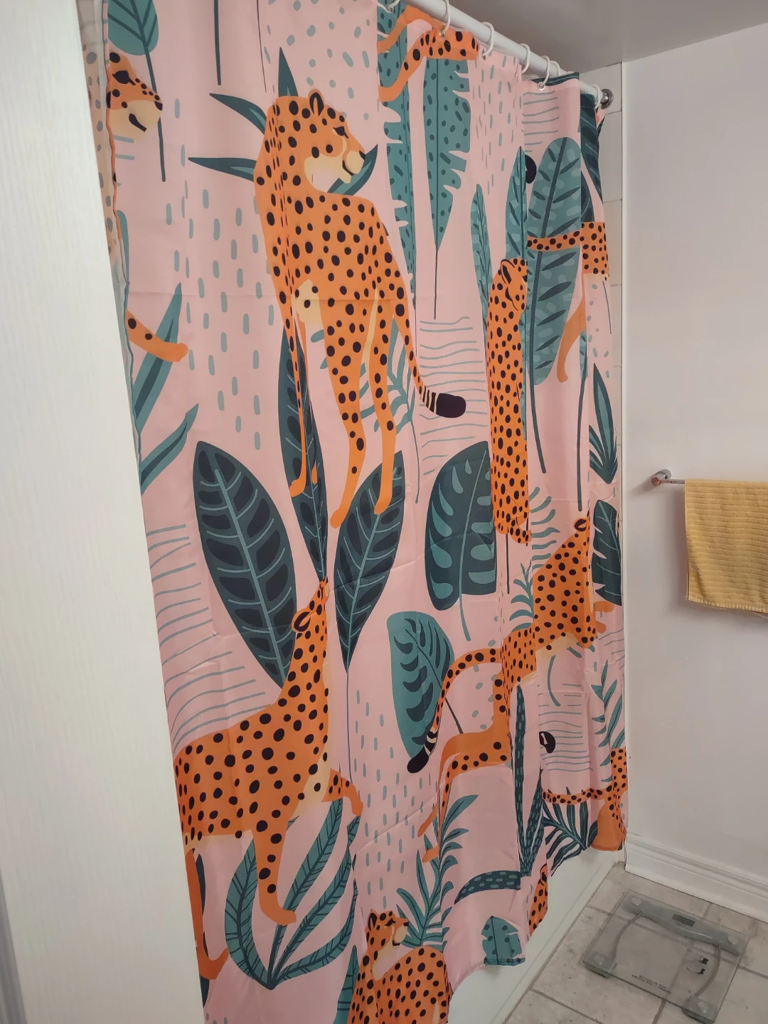 Cheetah Jungle Pattern Shower Curtain