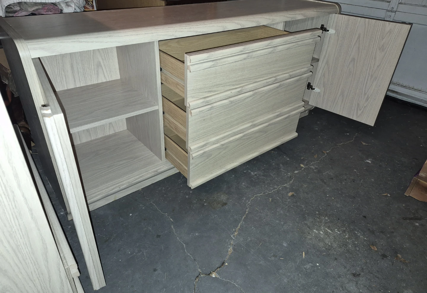 Light Wood Dresser with Drawers and Cabinets - photo 3