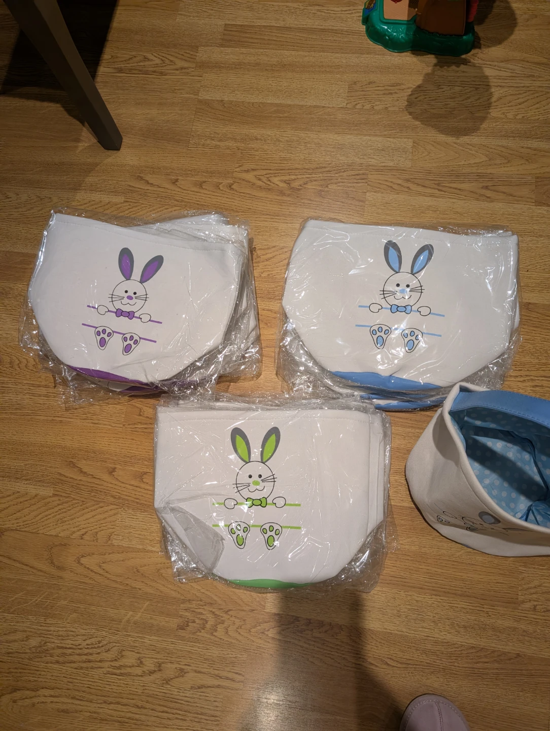 Easter Bunny Canvas Baskets (for vinyl or sublimation)