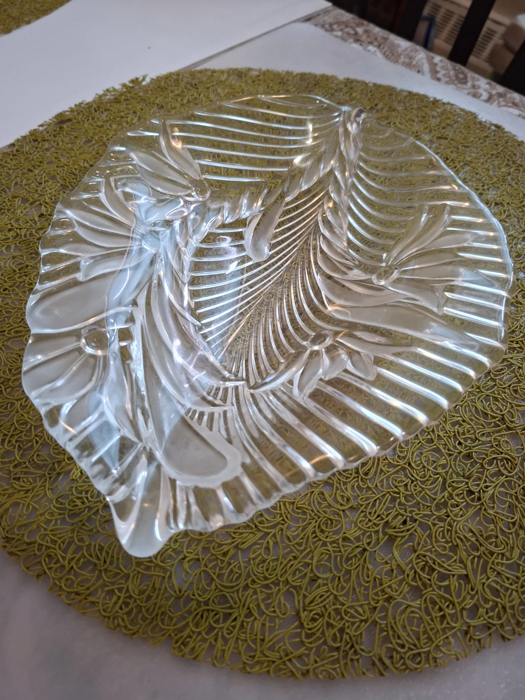 Clear Glass Serving Platter with Floral Design🏆 - photo 5