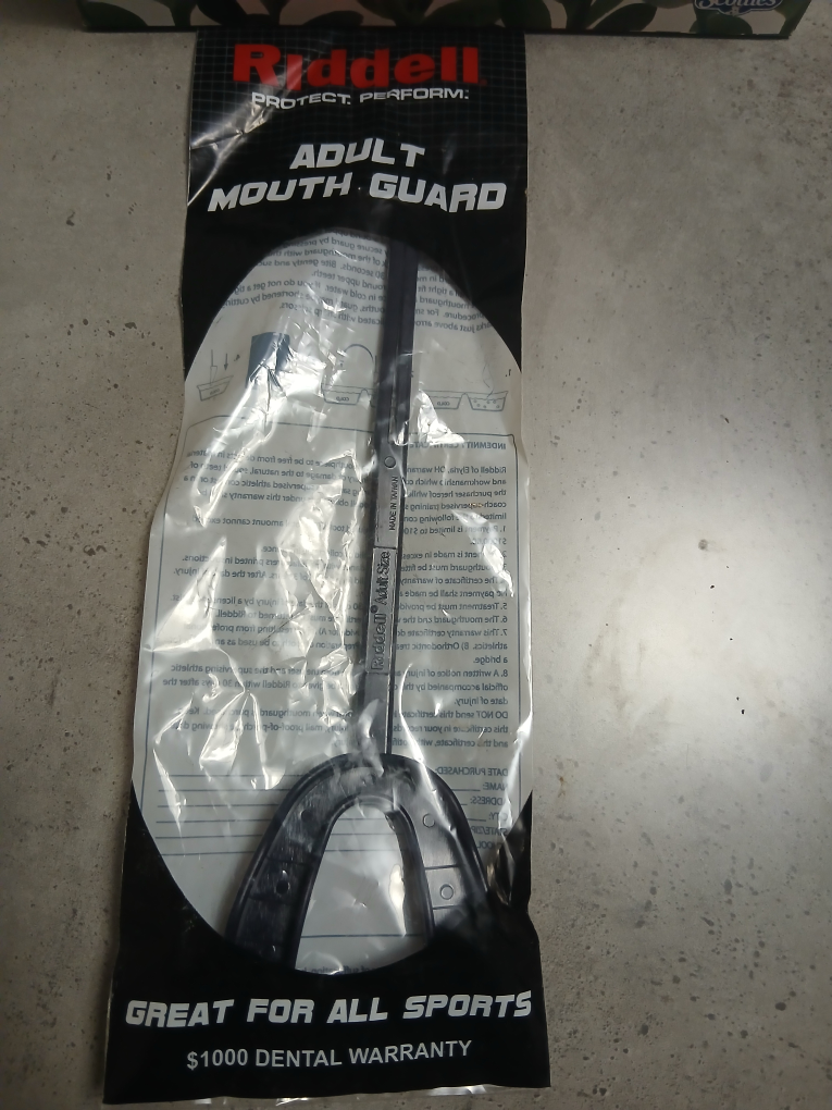 Riddell Adult Mouth Guard