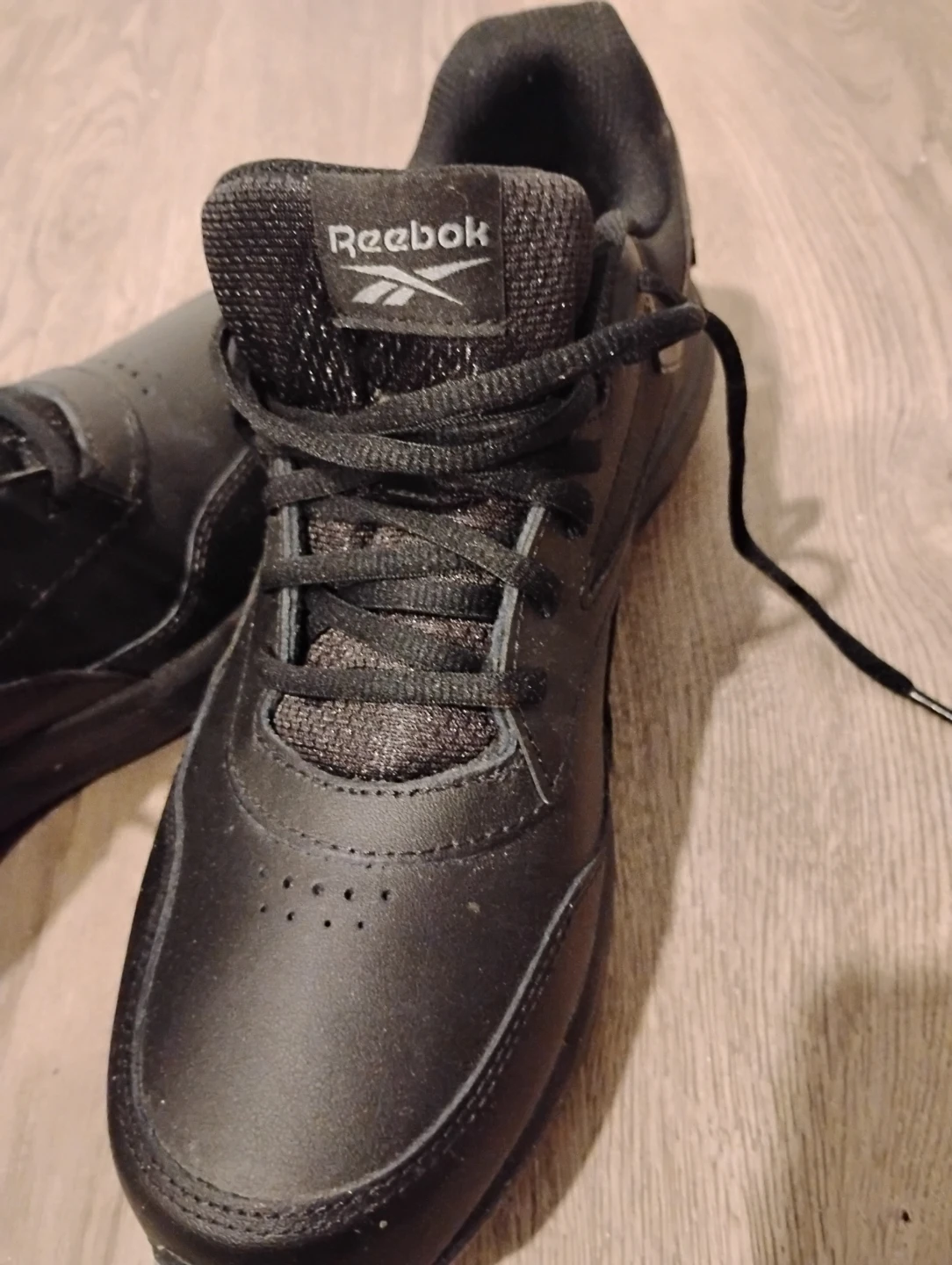 New Reebok Black Walking Shoes Women's Size 10 🏆 - photo 5