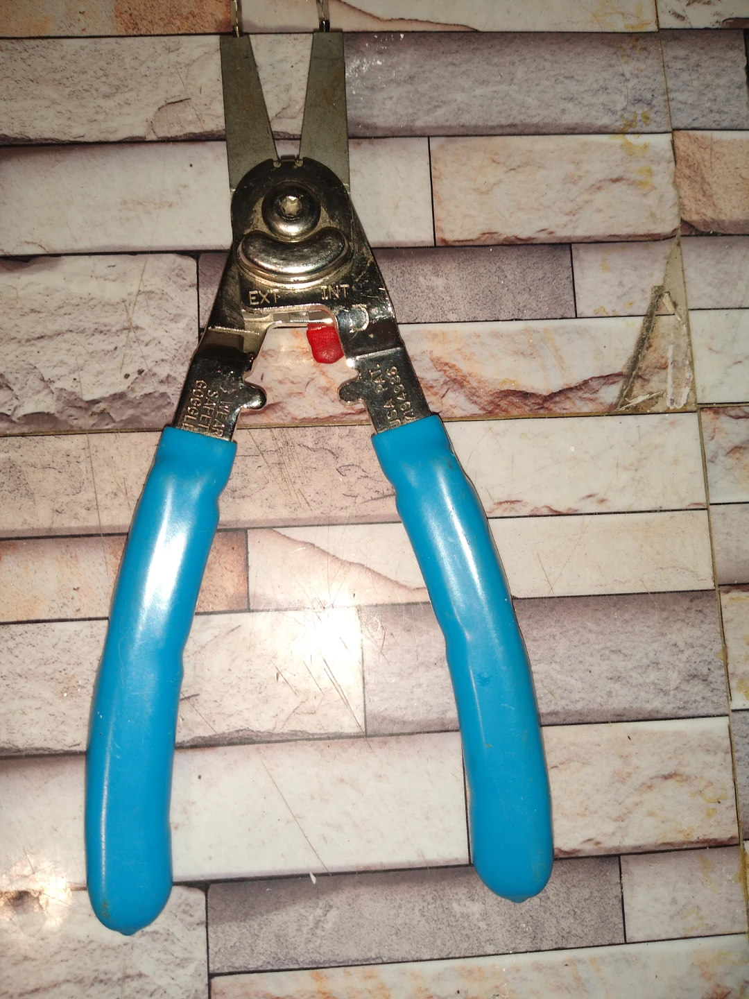 Channel lock pliers - photo 2