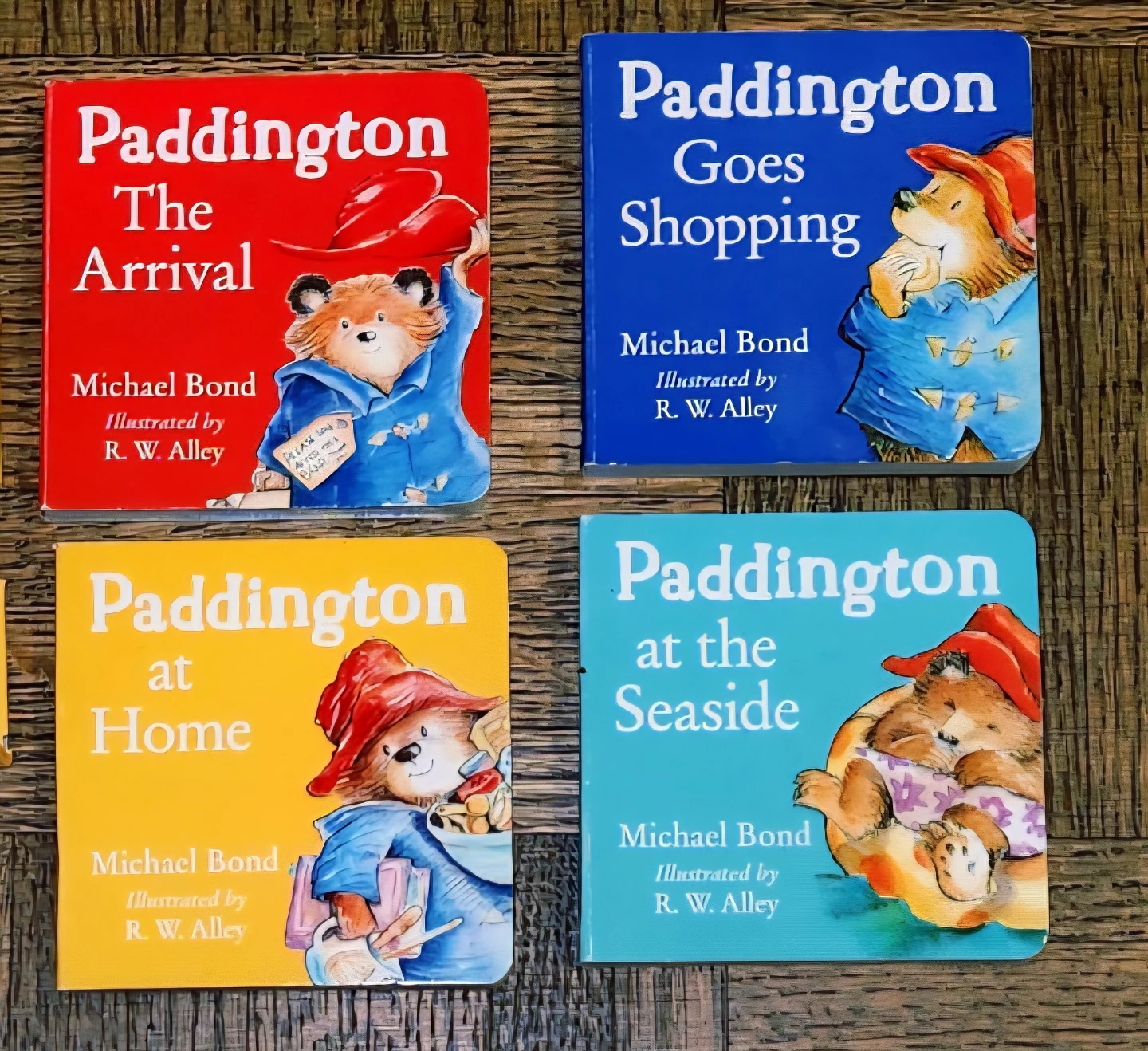 Paddington Board book set 🧡
