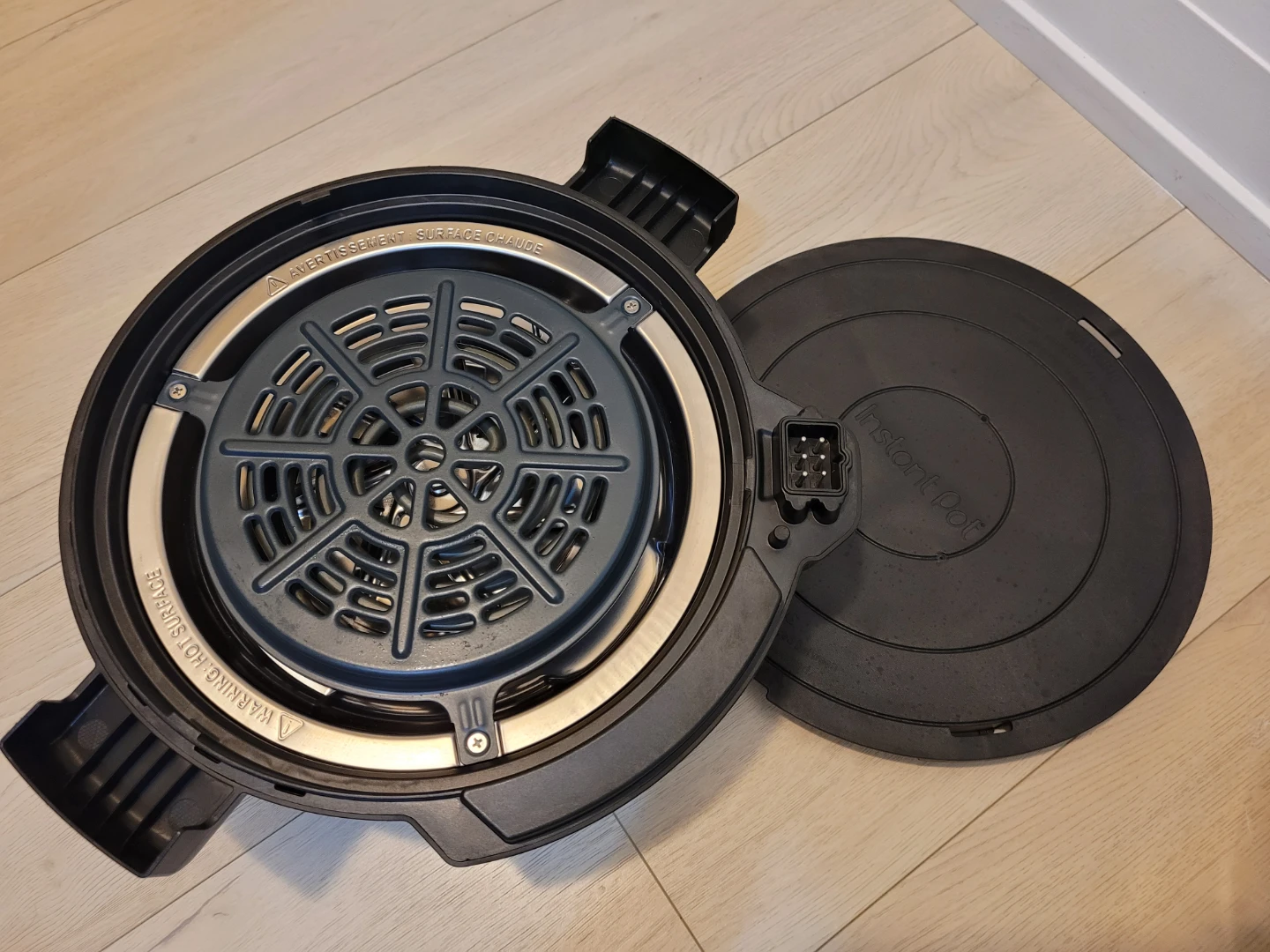 Instant Pot Pro Crisp Air Fryer Lid and Accessories - photo 5