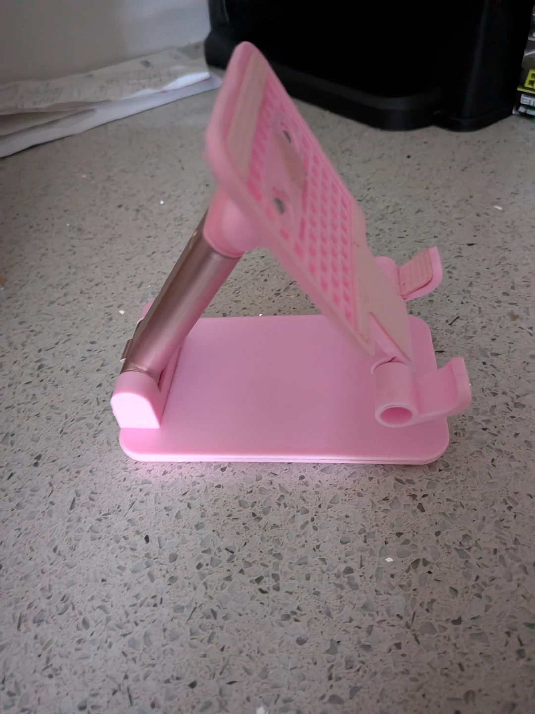 🥕 Pink Adjustable Phone Stand 🥕 - photo 4