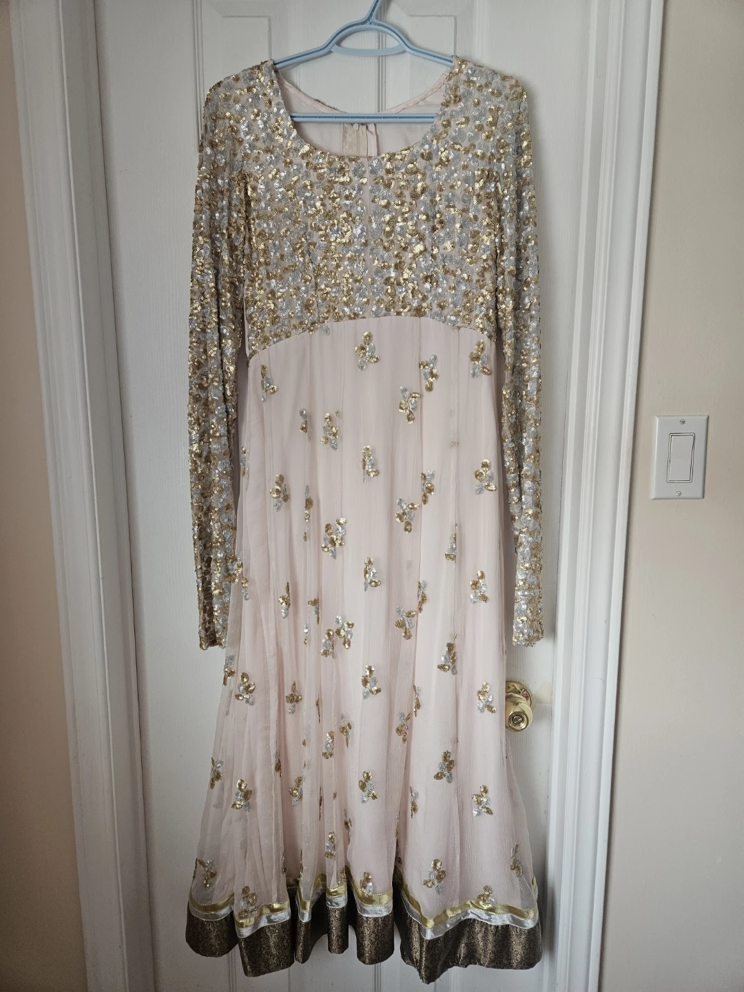 Blush pink Pakistani women's suit