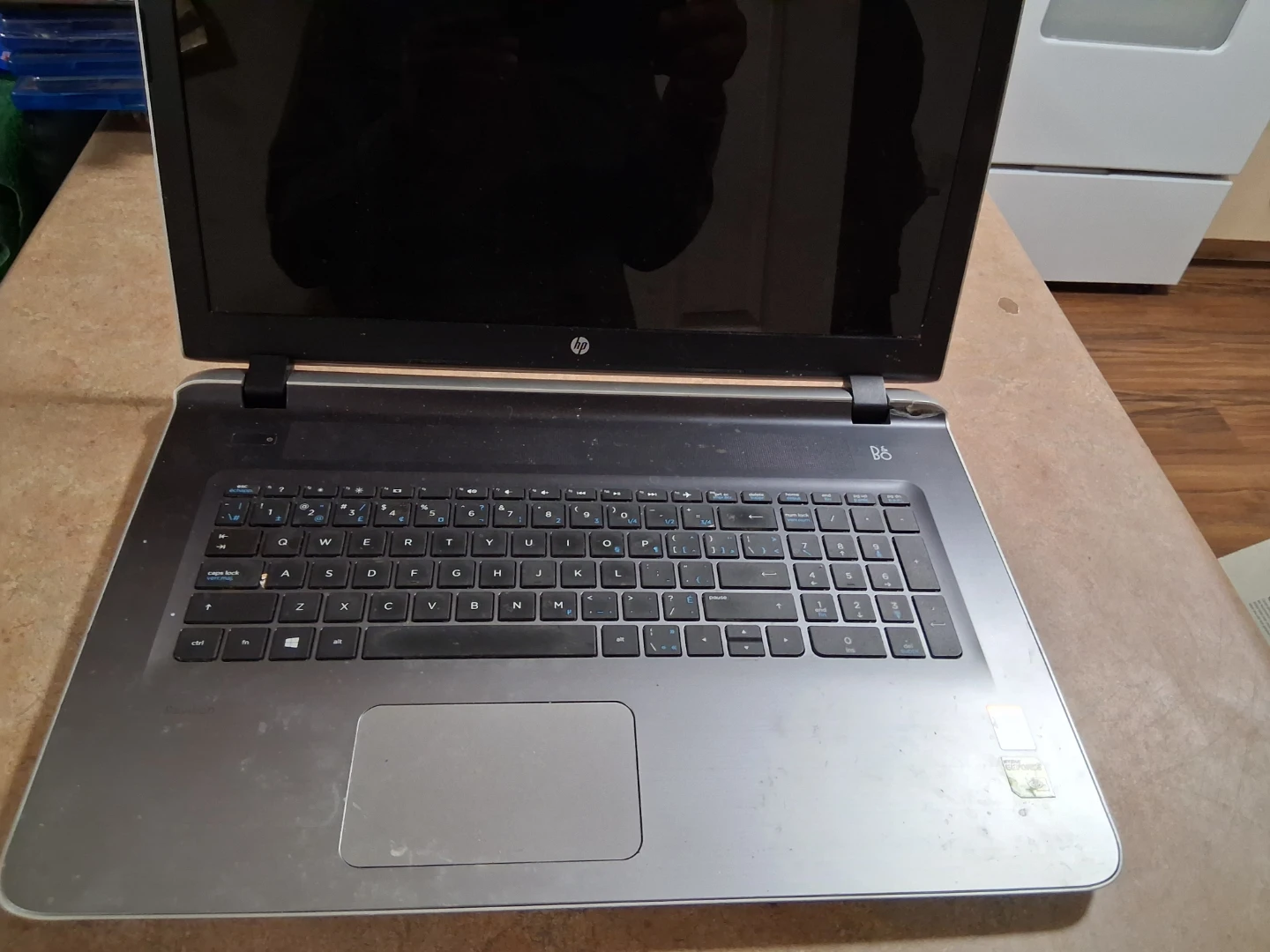 HP Laptop - photo 4