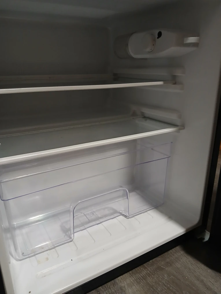 Black Retro Mini Fridge - photo 5