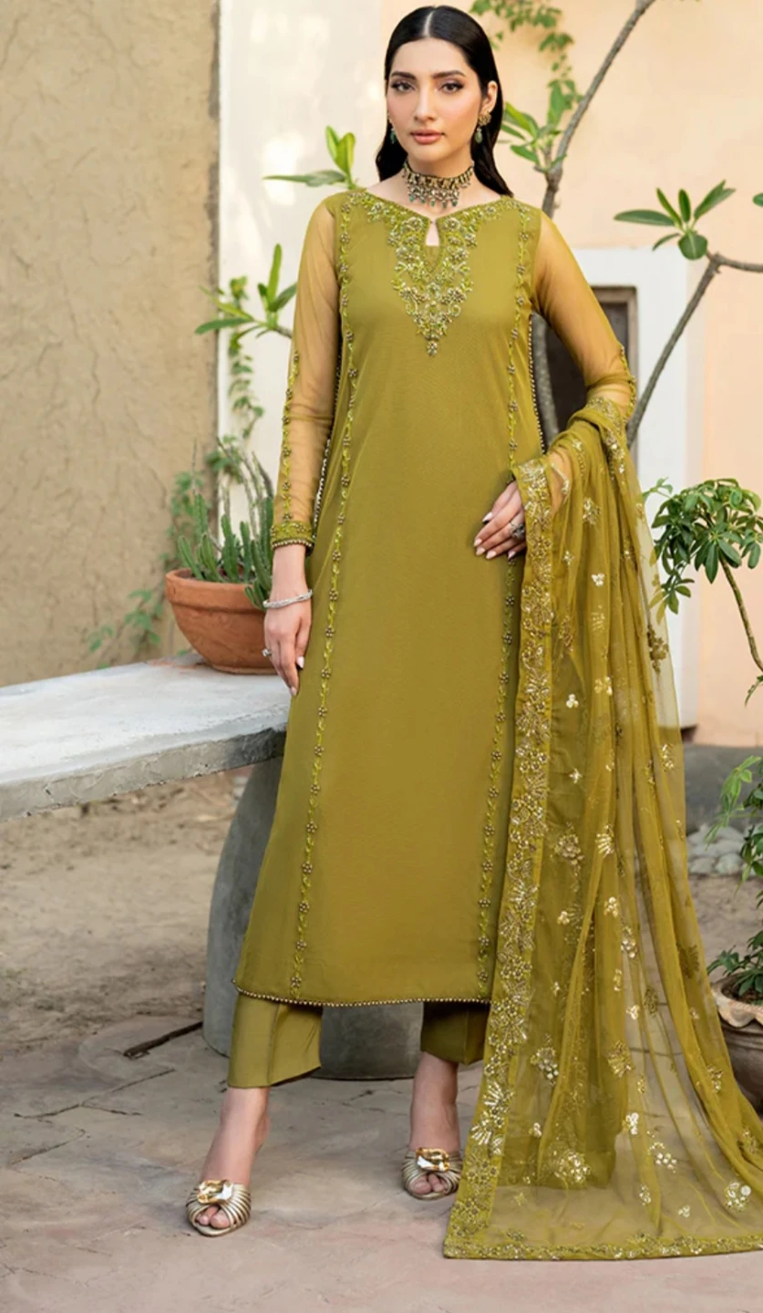 Olive Green Embroidered Kurti with Dupatta and Pants - photo 4