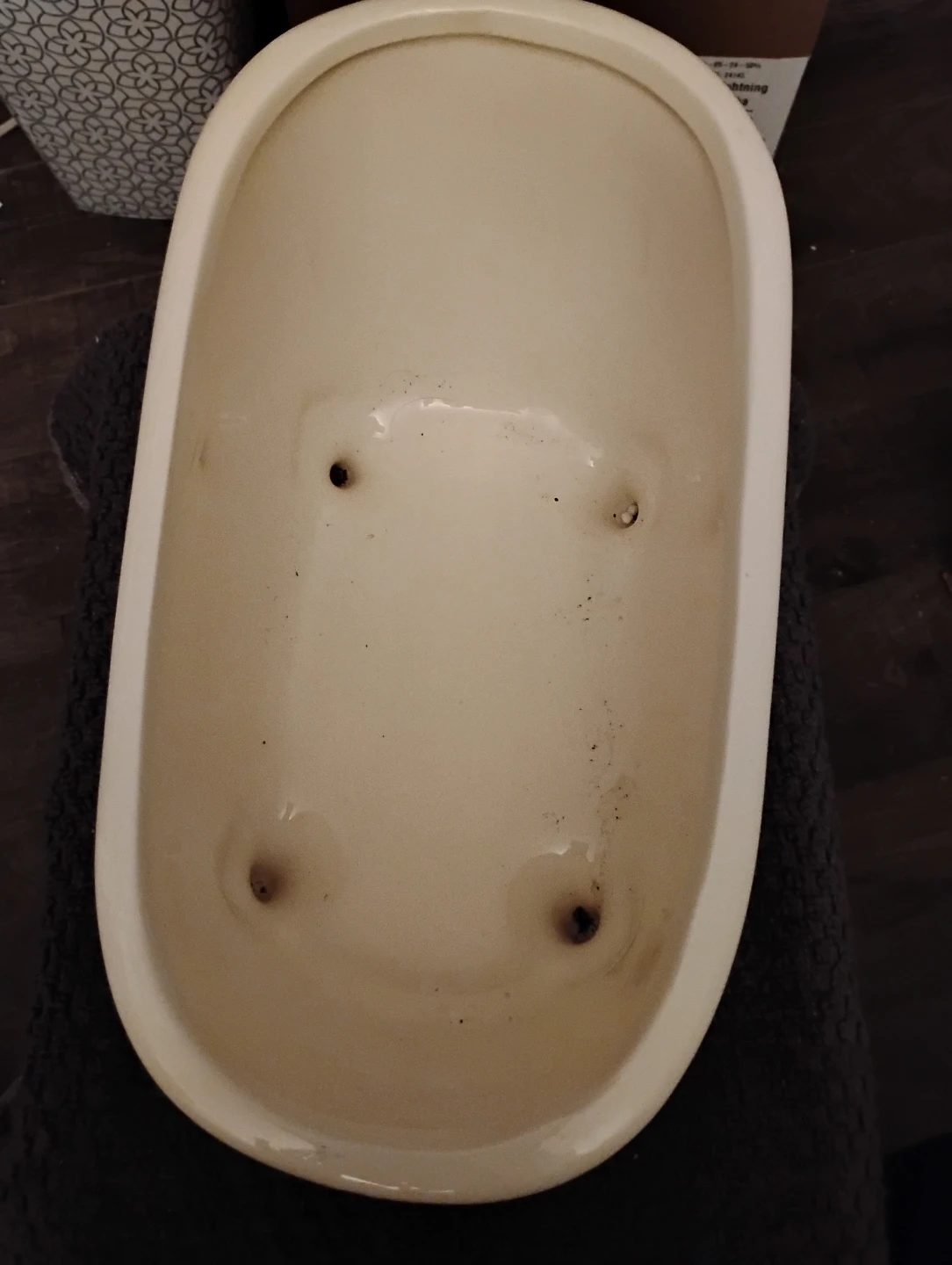NEW! WHITE CERAMIC BATHTUB W/PINK DECAL HEARTS - photo 3