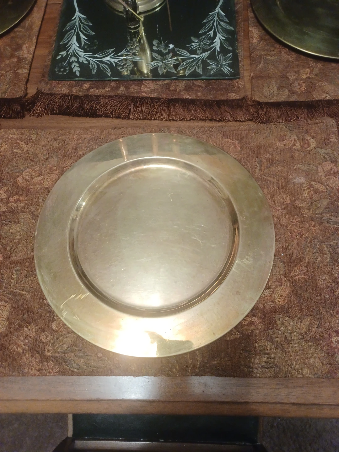 Set of nine Brass Charger Plates - photo 2