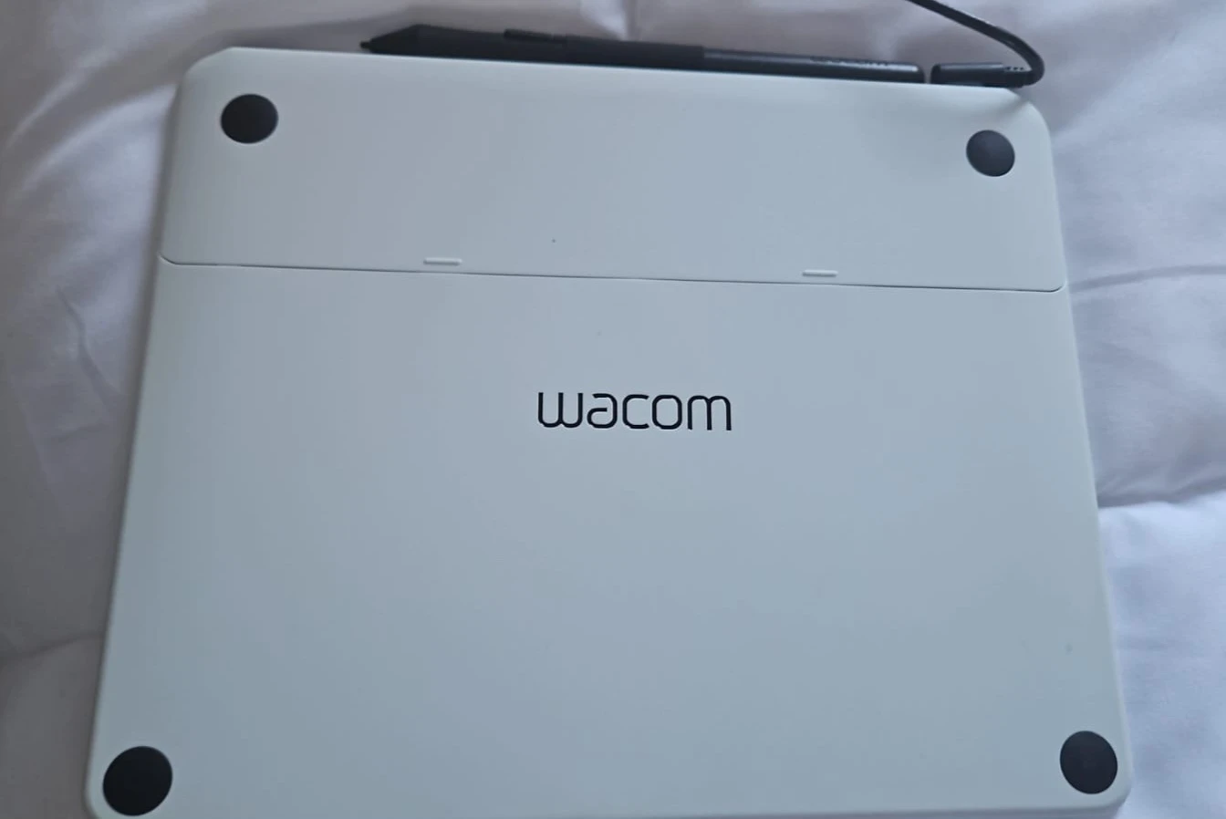 Wacom Intuos Drawing Tablet - photo 2