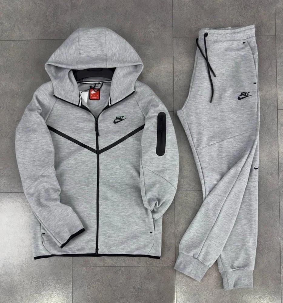 Nike Tech Sweat Suit (XL) 🏆 - photo 2