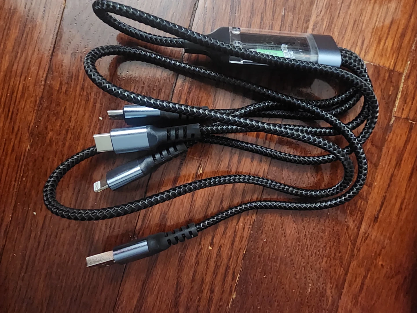 3-in-1 Charging Cable - photo 2