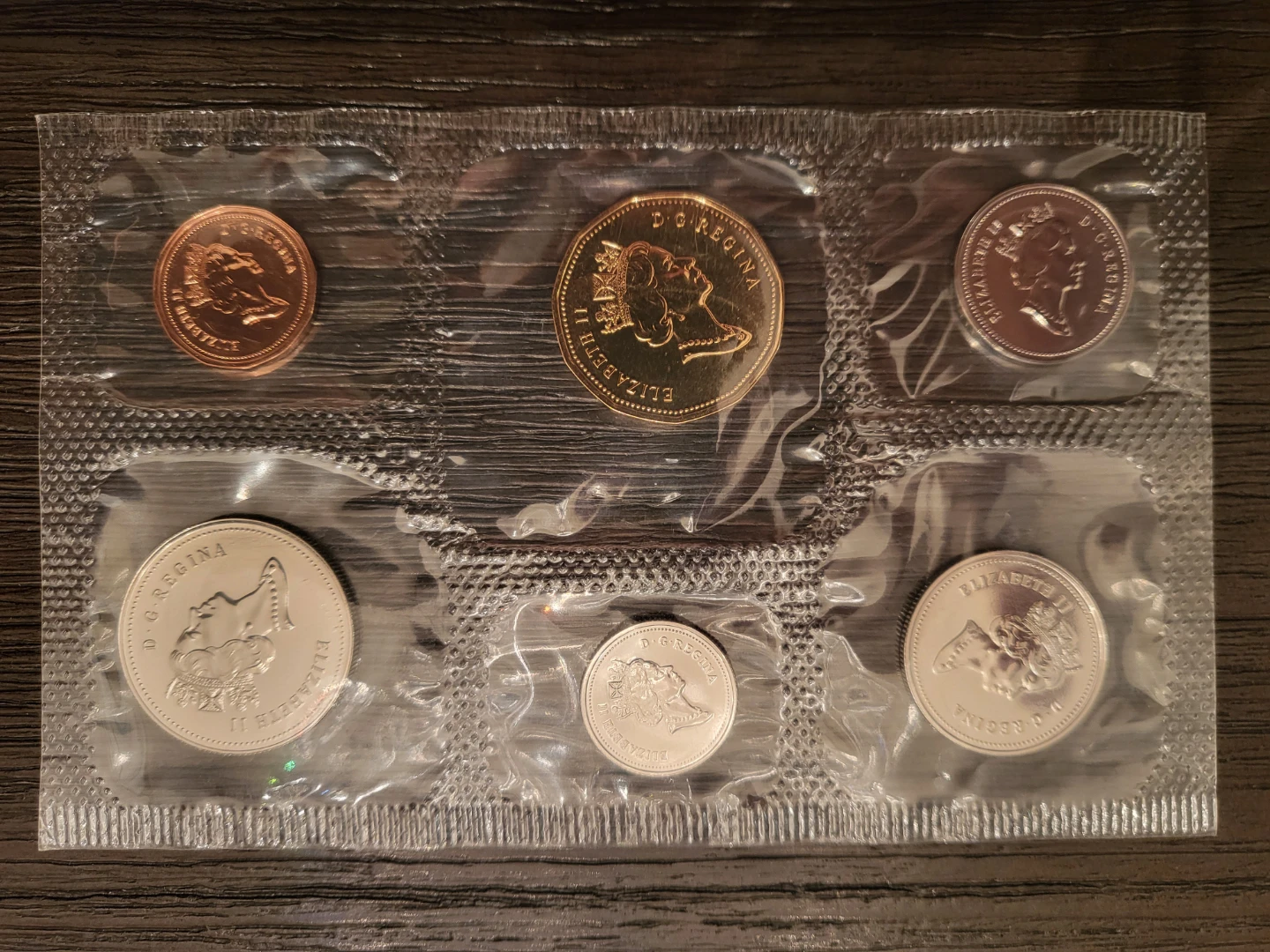 Canadian 1992 Royal Mint Coin Set - photo 2