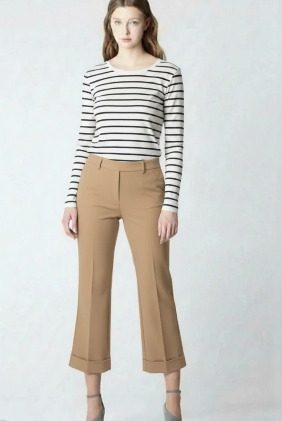 NWOT Express Women's Beige Pants 🏆