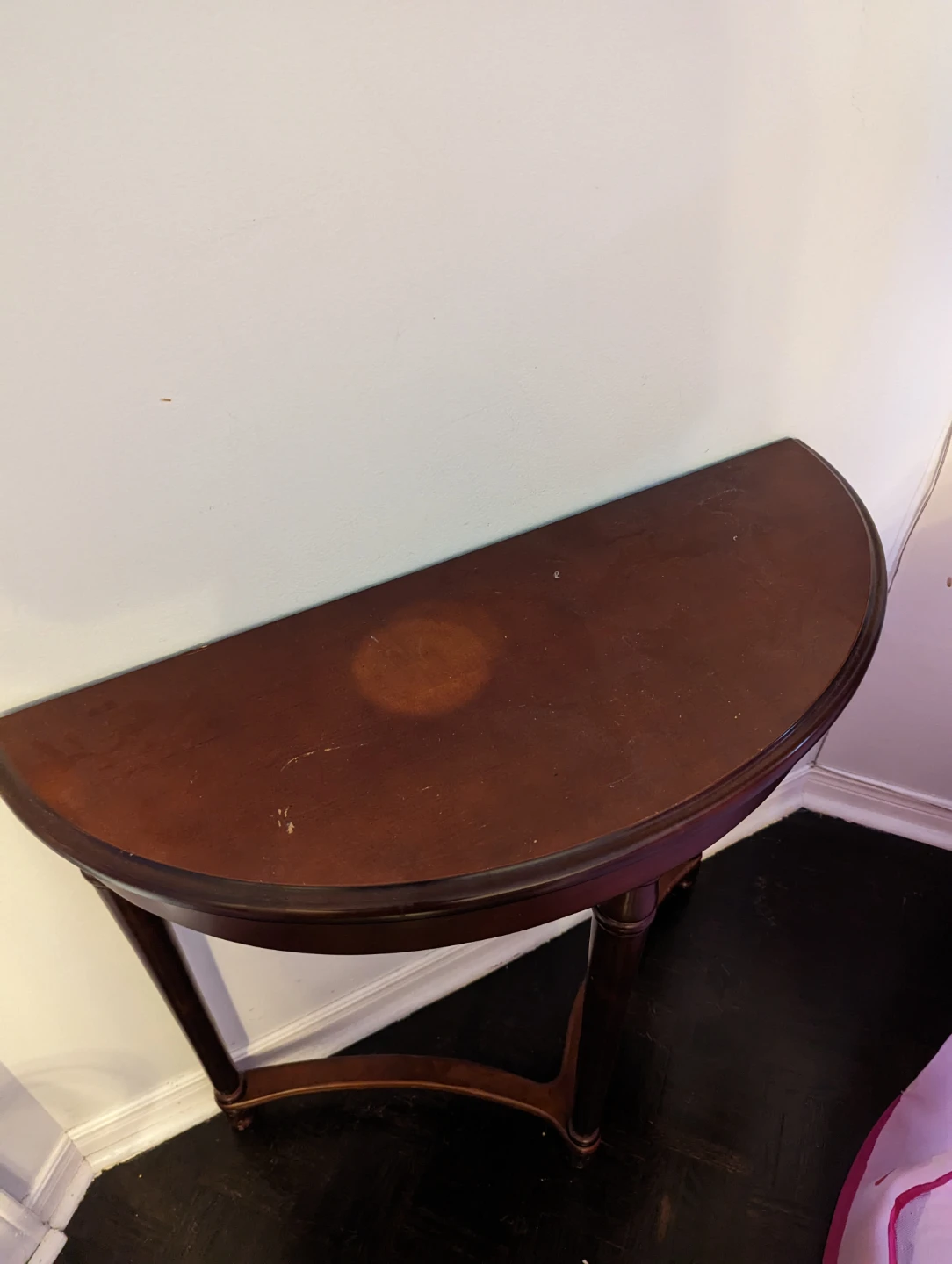 Solid wood end table - photo 2