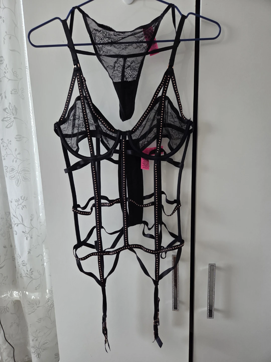 Black Lace Corset and Thong Set - photo 4