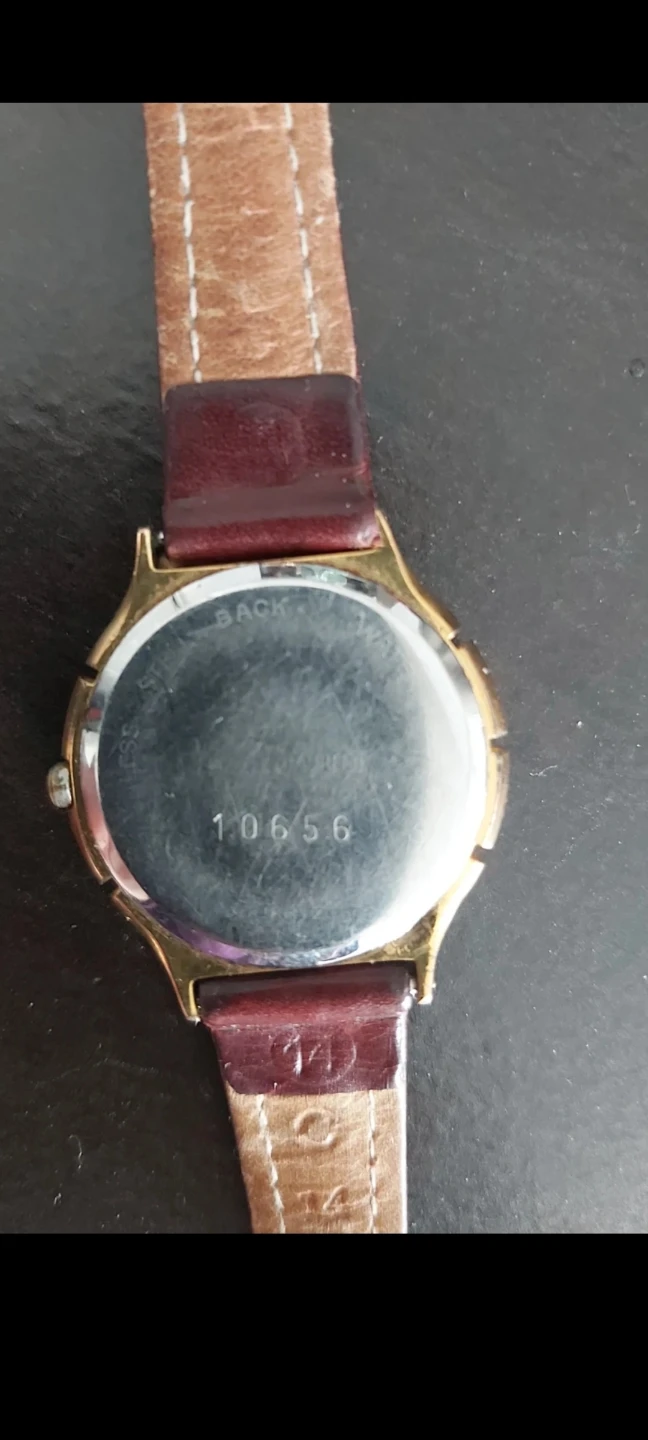 Yves Saint Laurent Quartz Watch with Leather Strap - photo 2