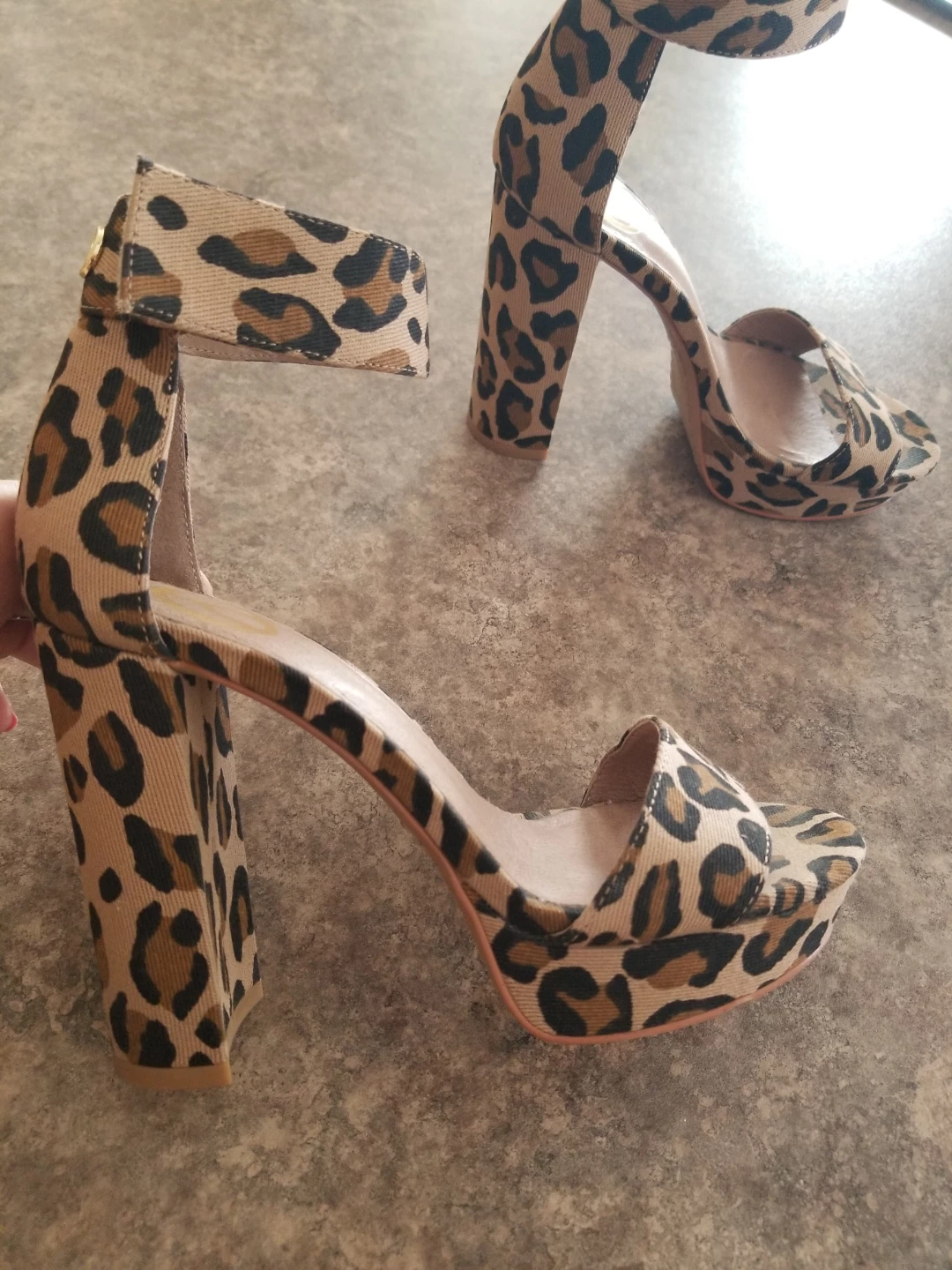 Wishbone leopard high heel shoes - photo 2