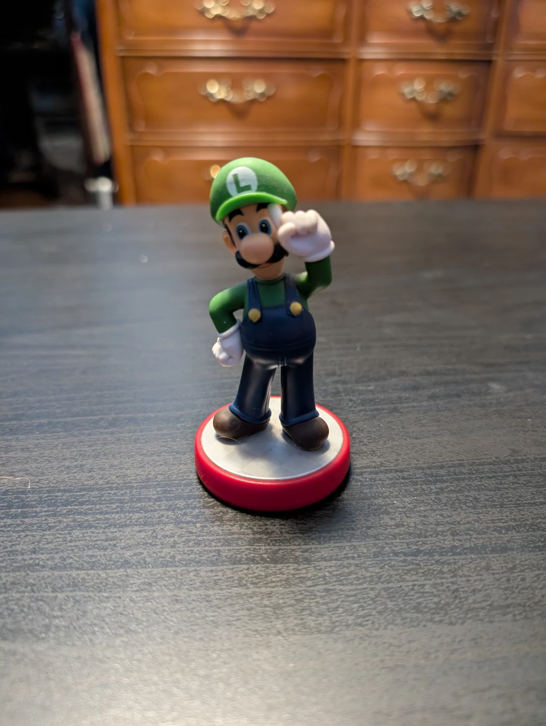 Nintendo Luigi Amiibo Figure