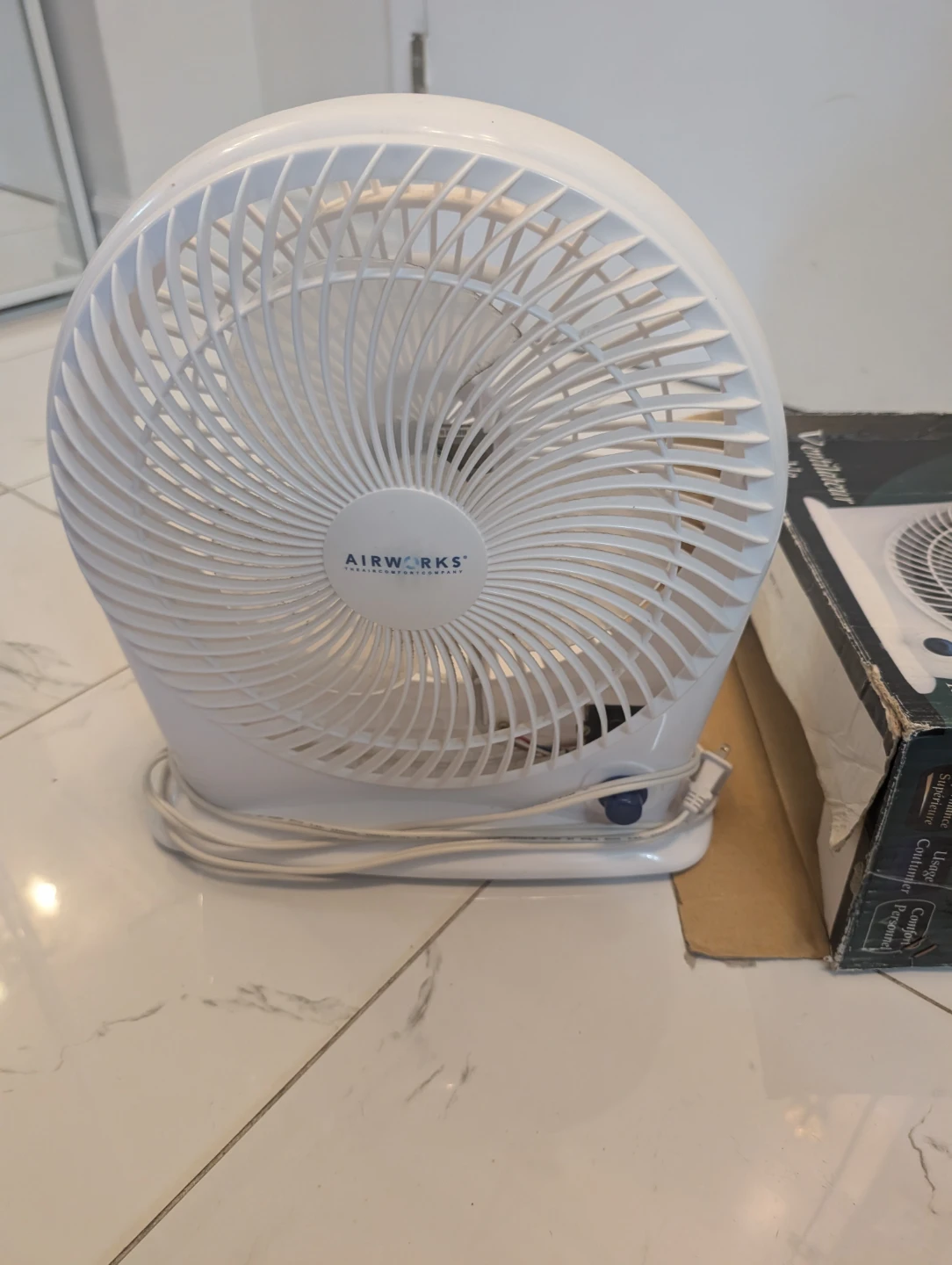 AIRWORKS Table Fan - photo 4