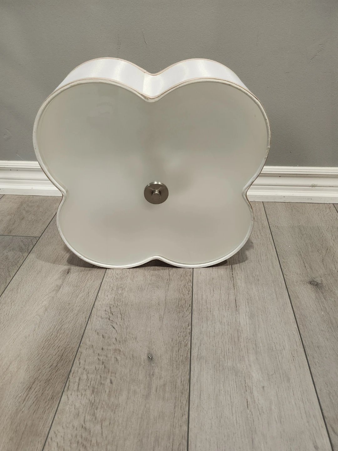 Flower Shaped Flush Mount Ceiling Light Fixture