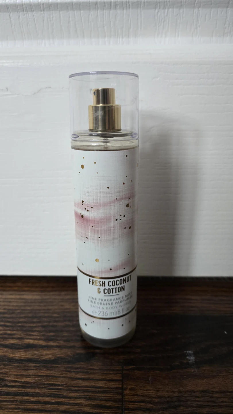 Bath & Body Works Fresh Coconut & Cotton Fine Fragrance Mist - photo 3