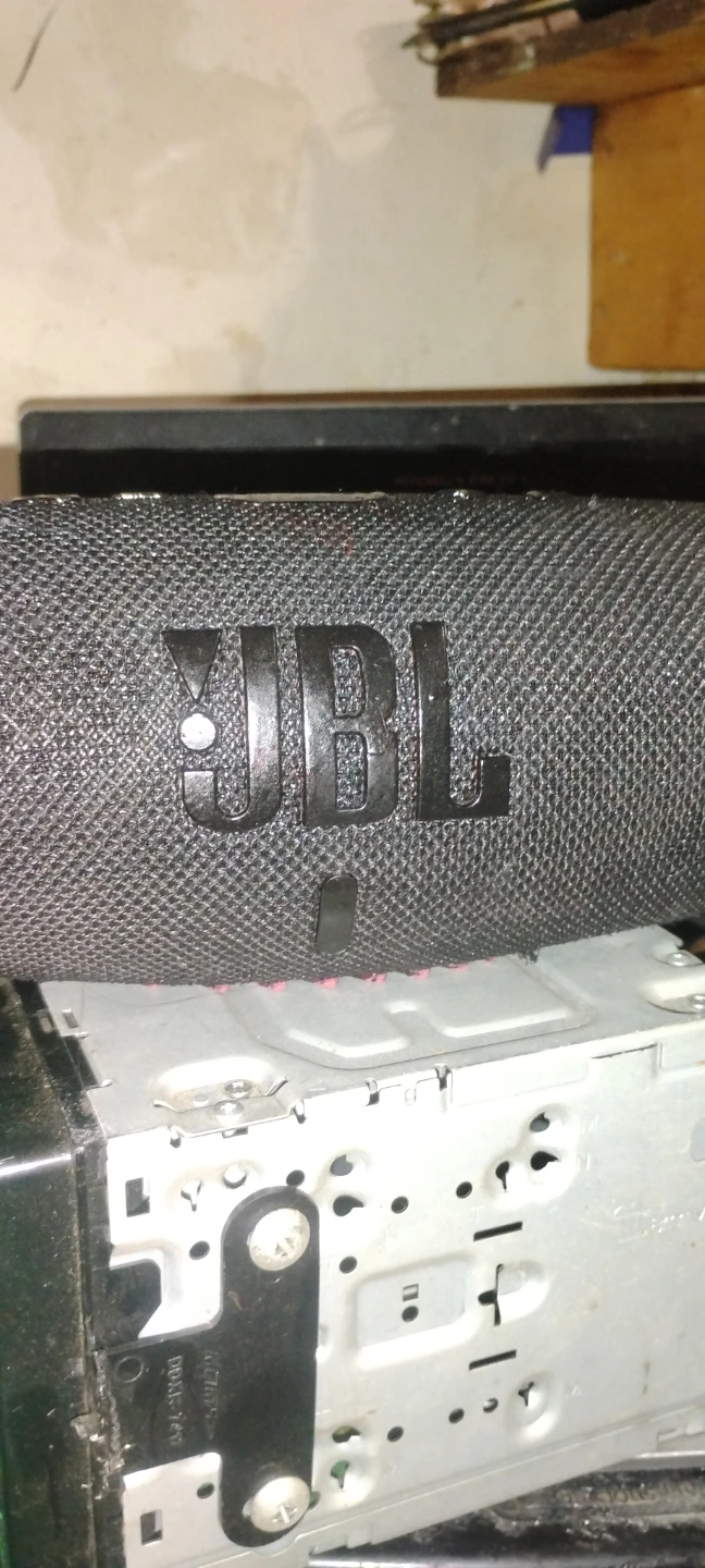 JBL Portable Bluetooth Speaker
