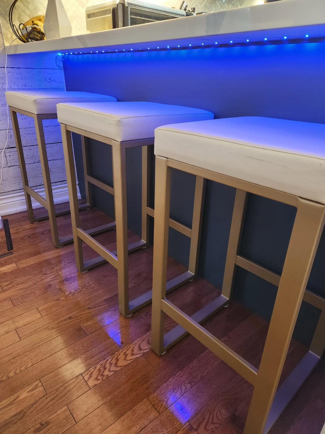 Counter Height 3 Bar Stools