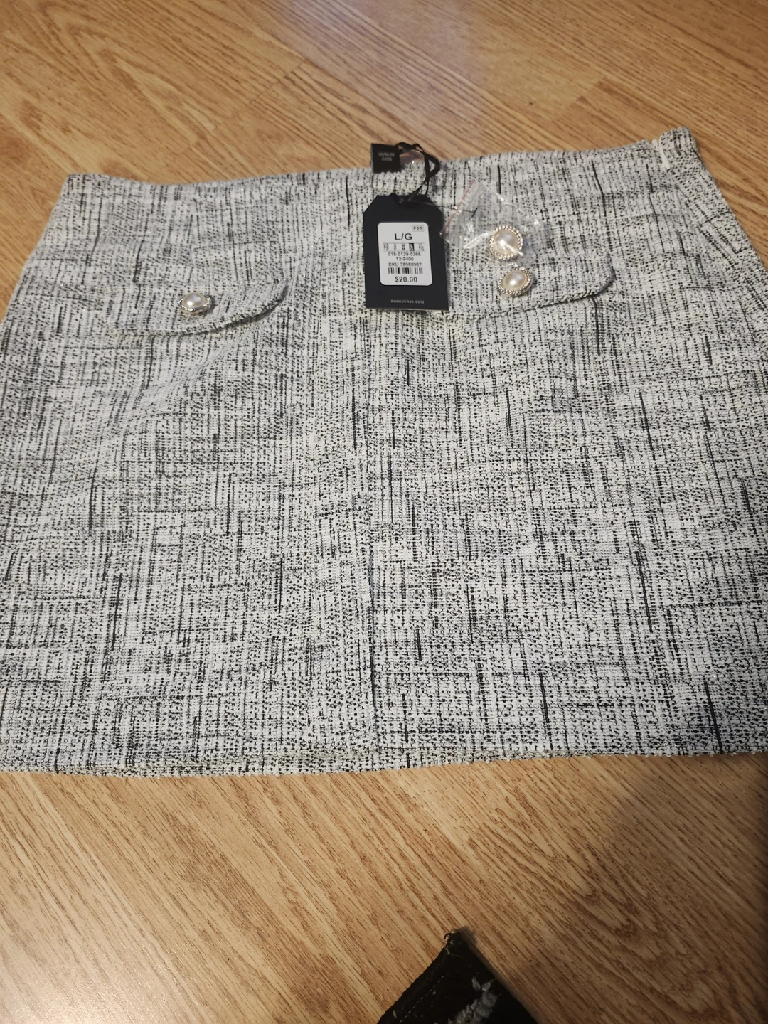 Forever 21 Tweed Skirt with Pearl Buttons - photo 2
