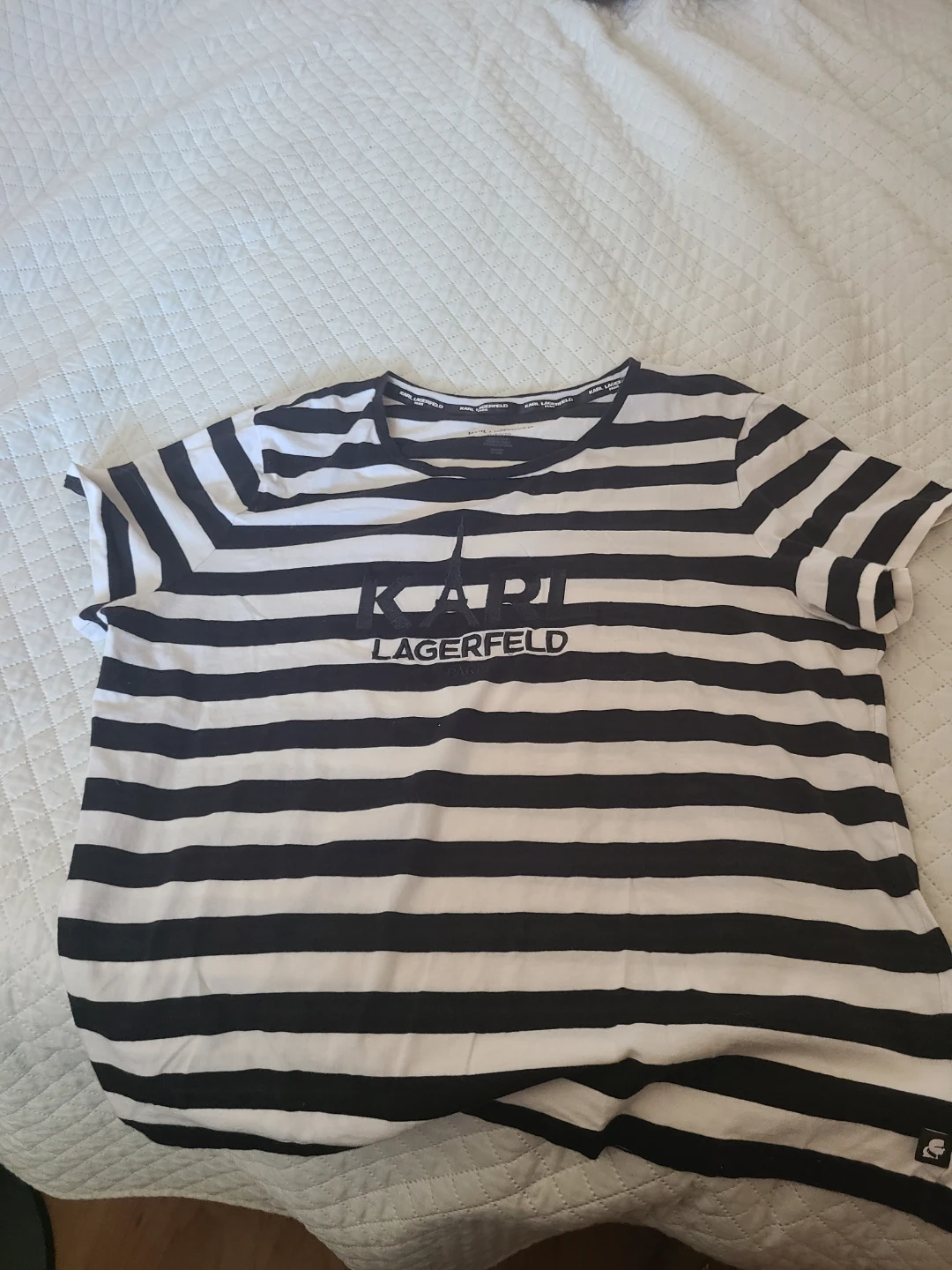 Karl Lagerfeld Paris Striped T-Shirt XL 🧡