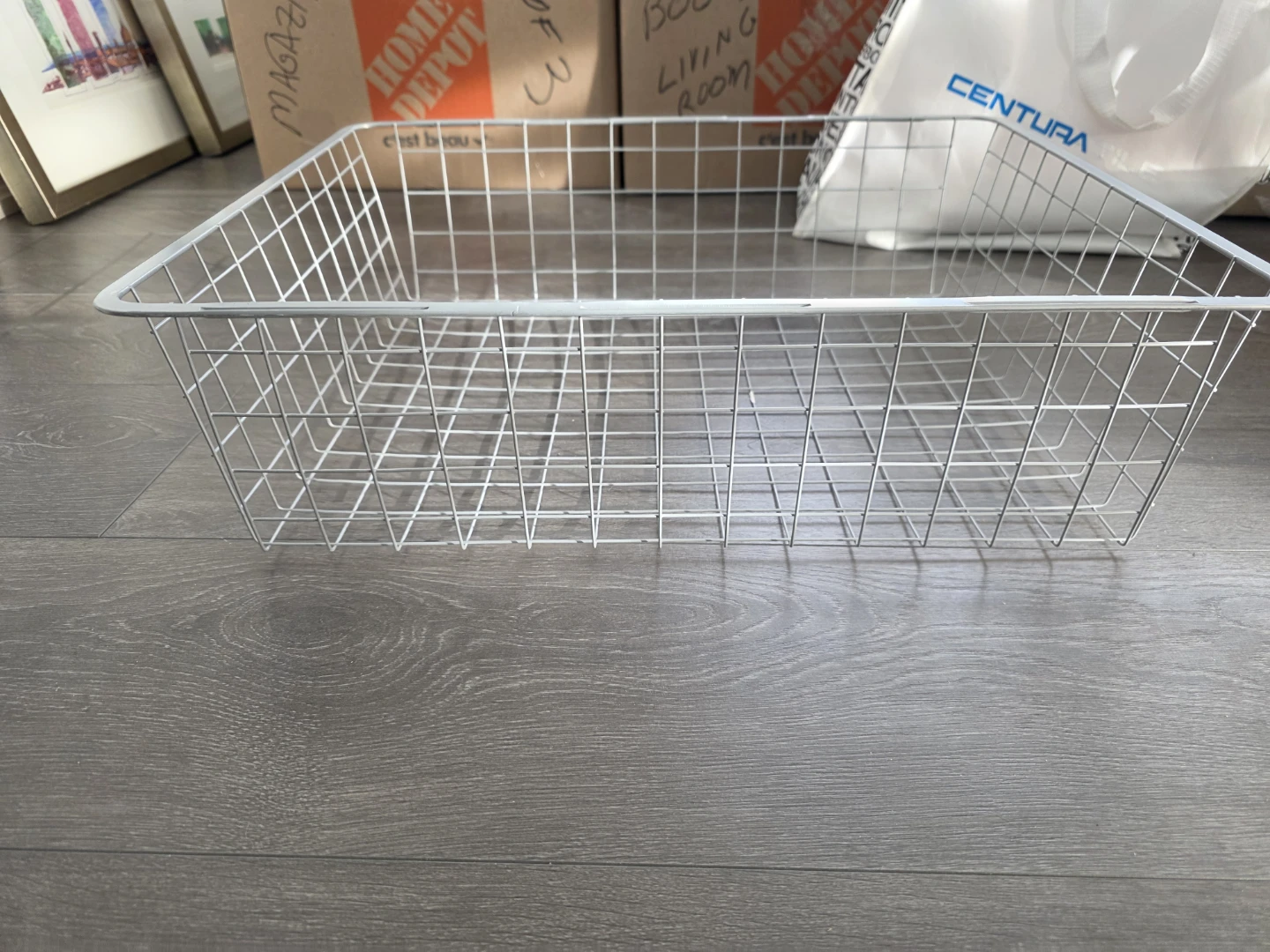 White Wire Storage Basket ( set of 3 )