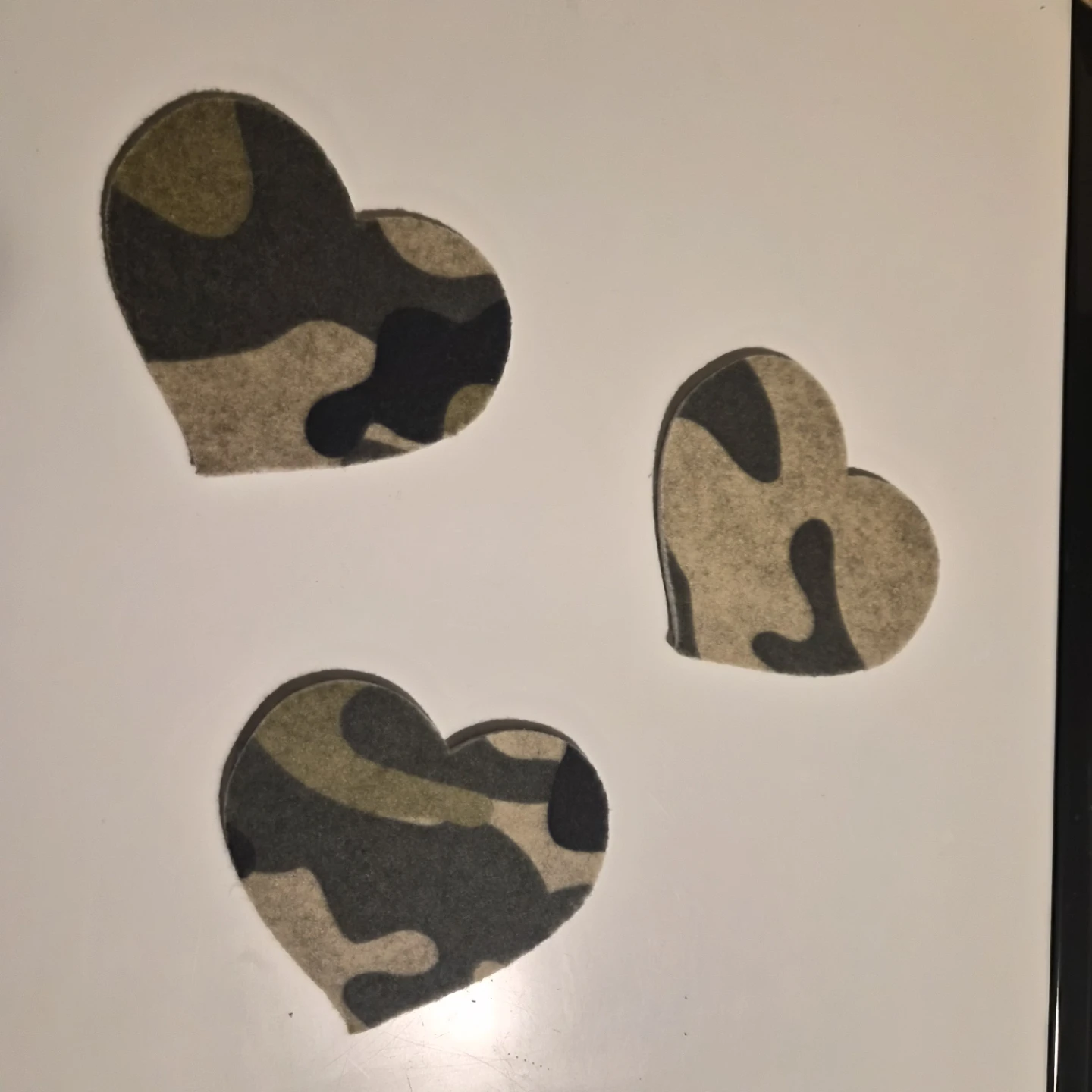 3 Camouflage Heart Coasters 🏆
