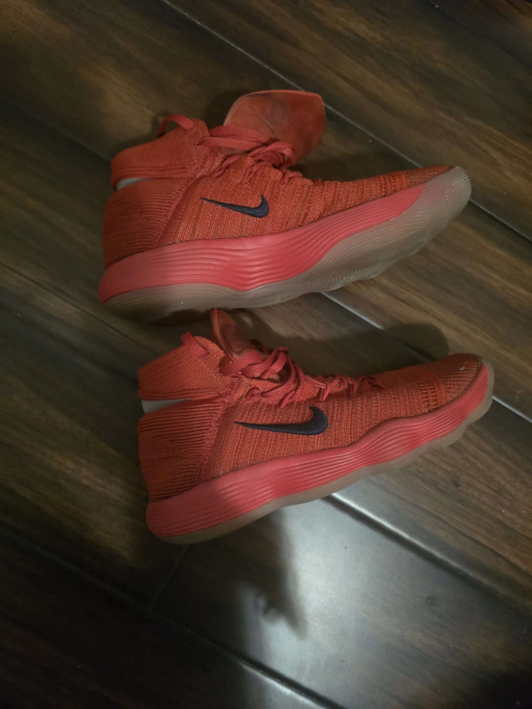 Nike Men's High-Top Basketball Shoes Hyperdunks fly knit.