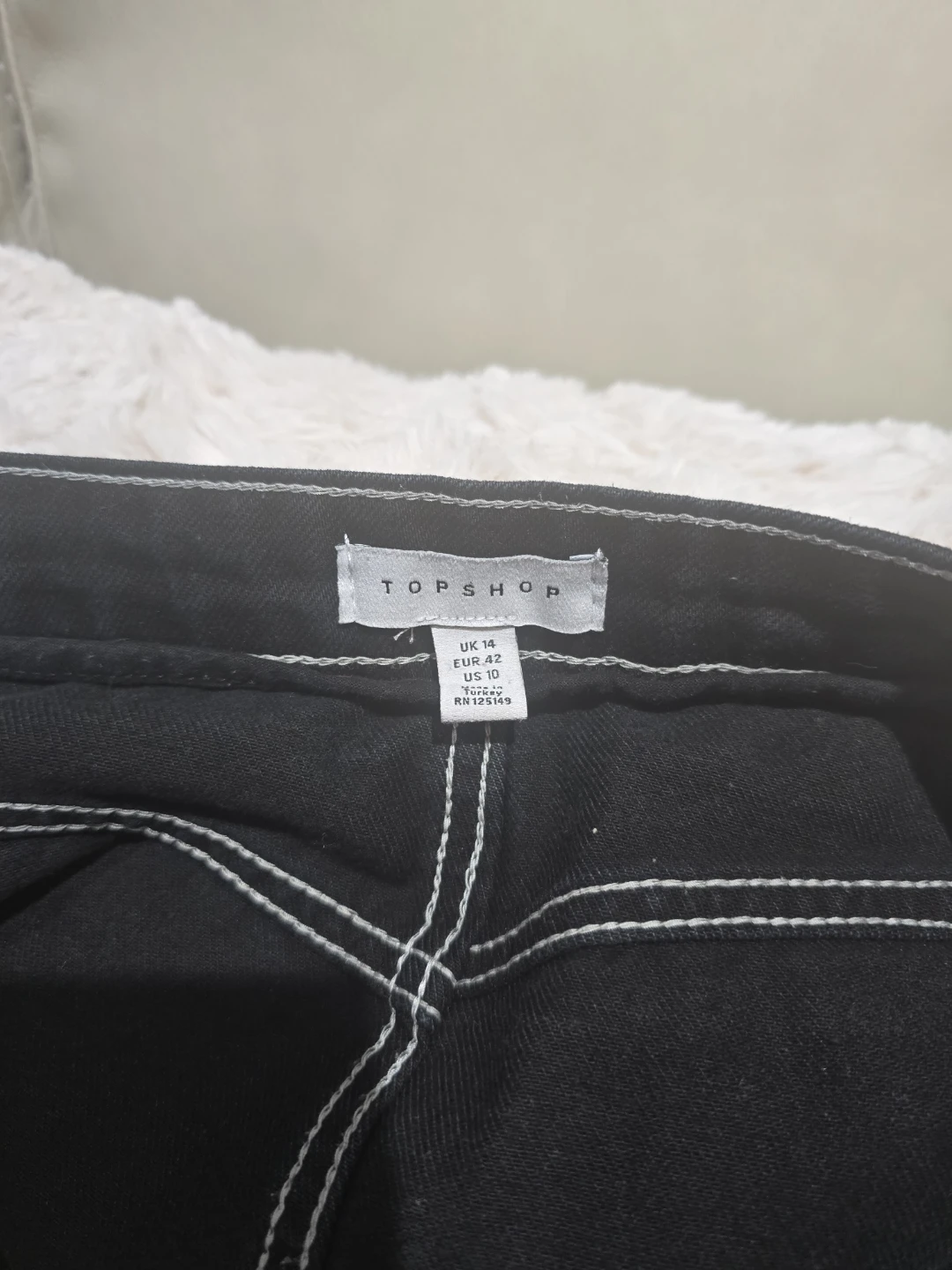 TOPSHOP Black Denim Mini Skirt with White Stitching - photo 4