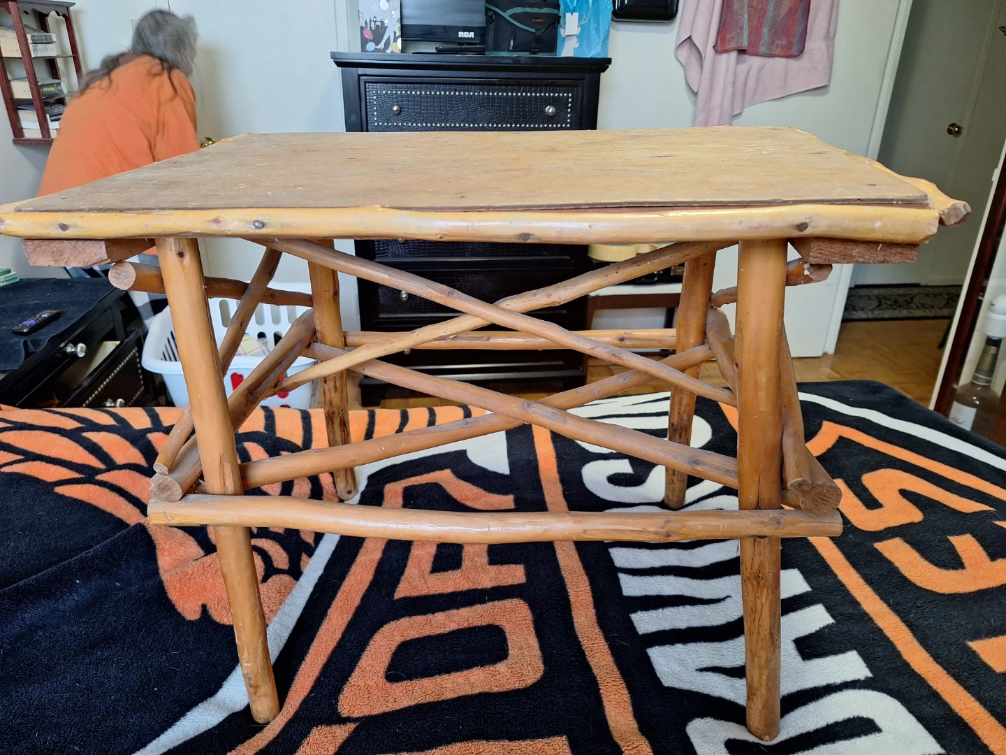 Small Homemade Table - photo 4