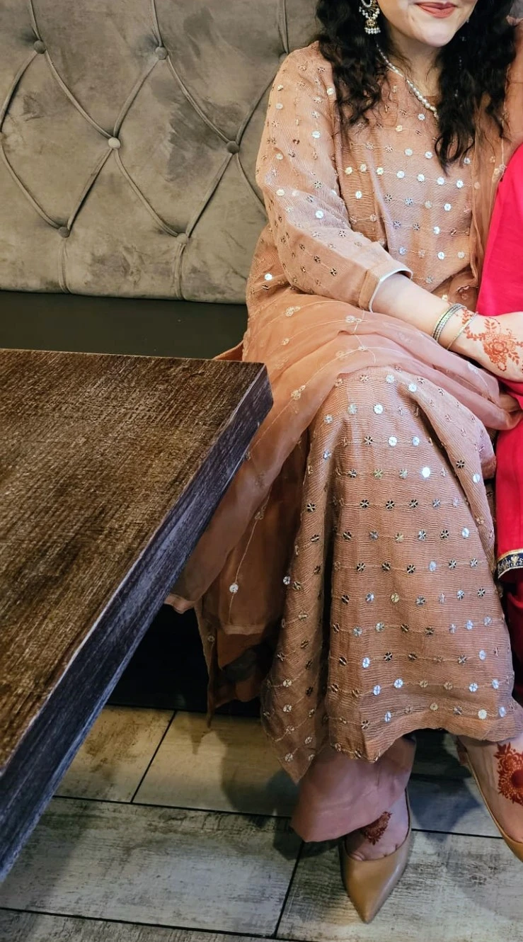 Pakistani Clothes - Kurti, Pants, and Dupatta Set - photo 2