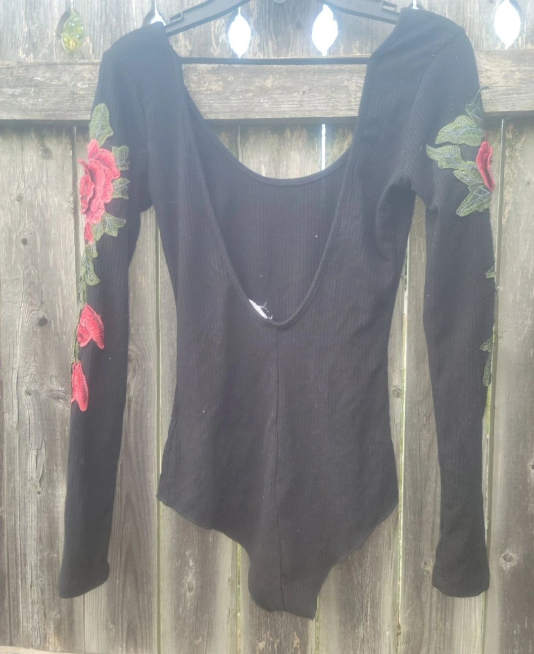 Stella luce Black long sleeve bodysuit with rose embroidery - photo 3