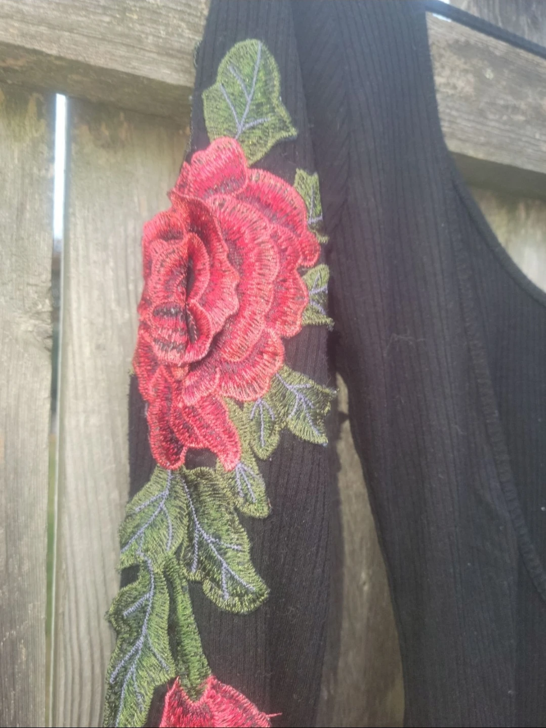 Stella luce Black long sleeve bodysuit with rose embroidery - photo 4