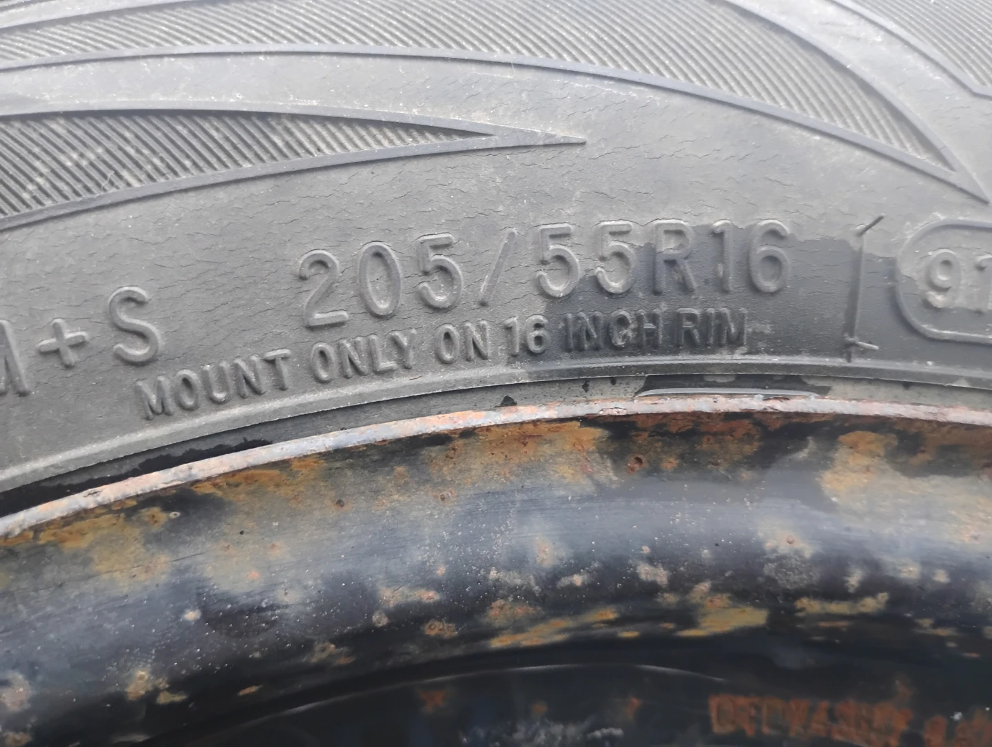 Tires w/rims - photo 4