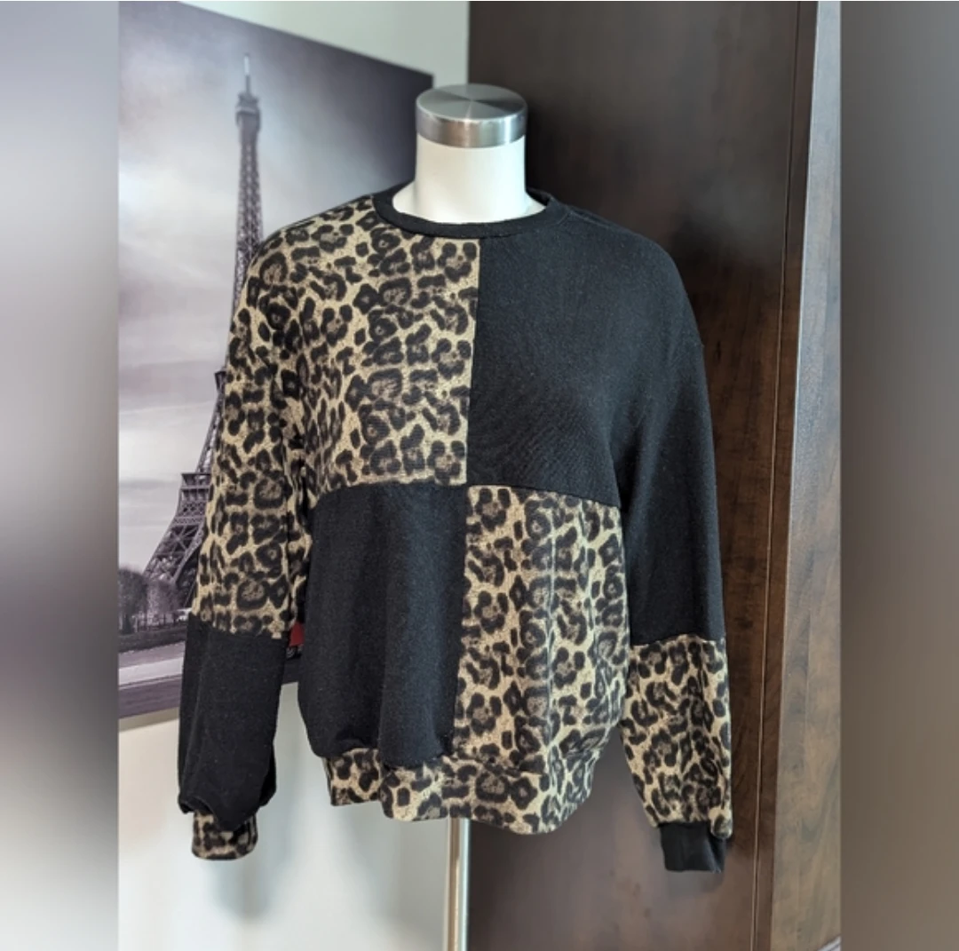 SHEIN Women's Leopard Print Colorblock Sweatshirt Size XS
