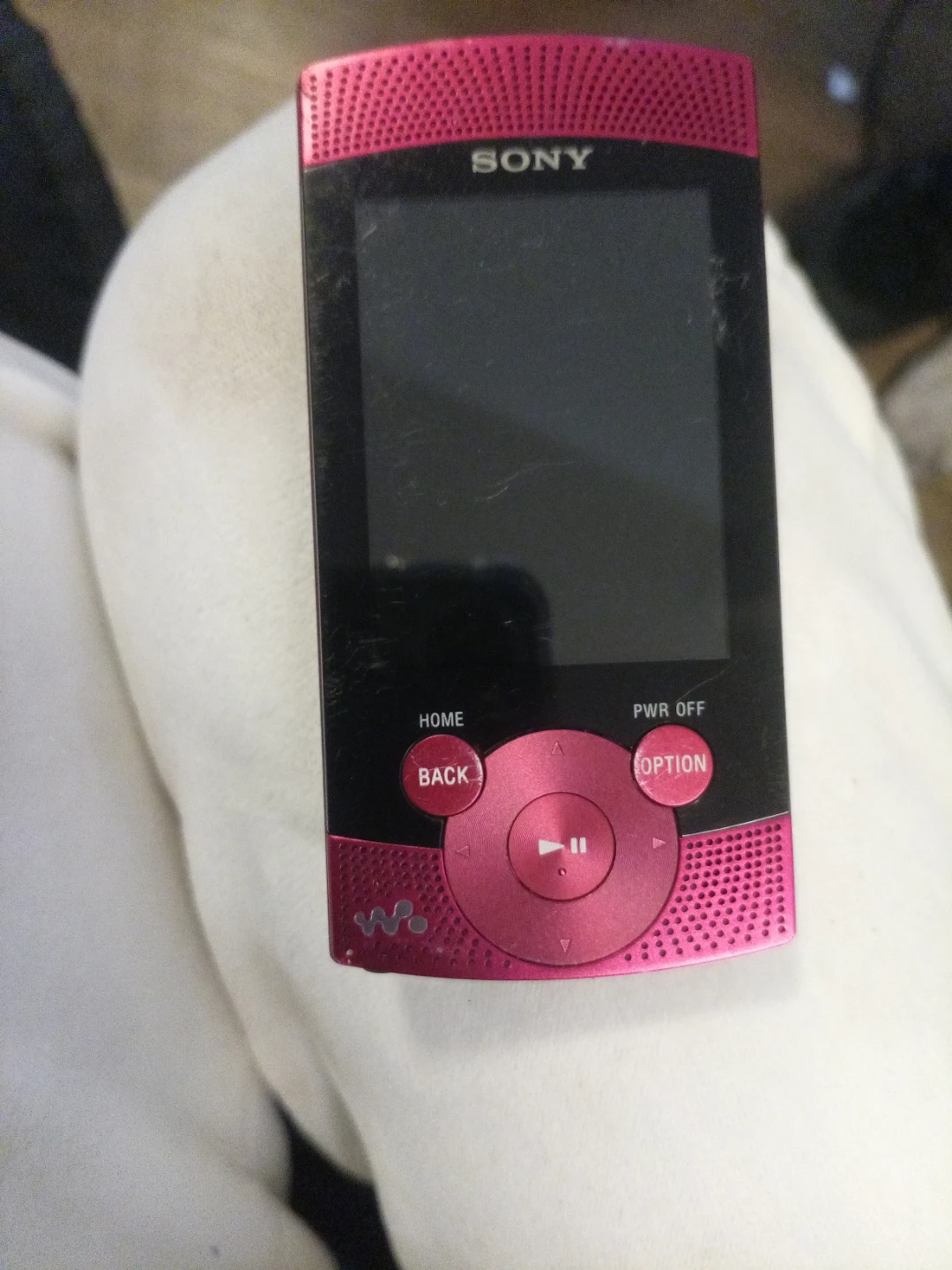 Sony Walkman MP3 Player - Pink