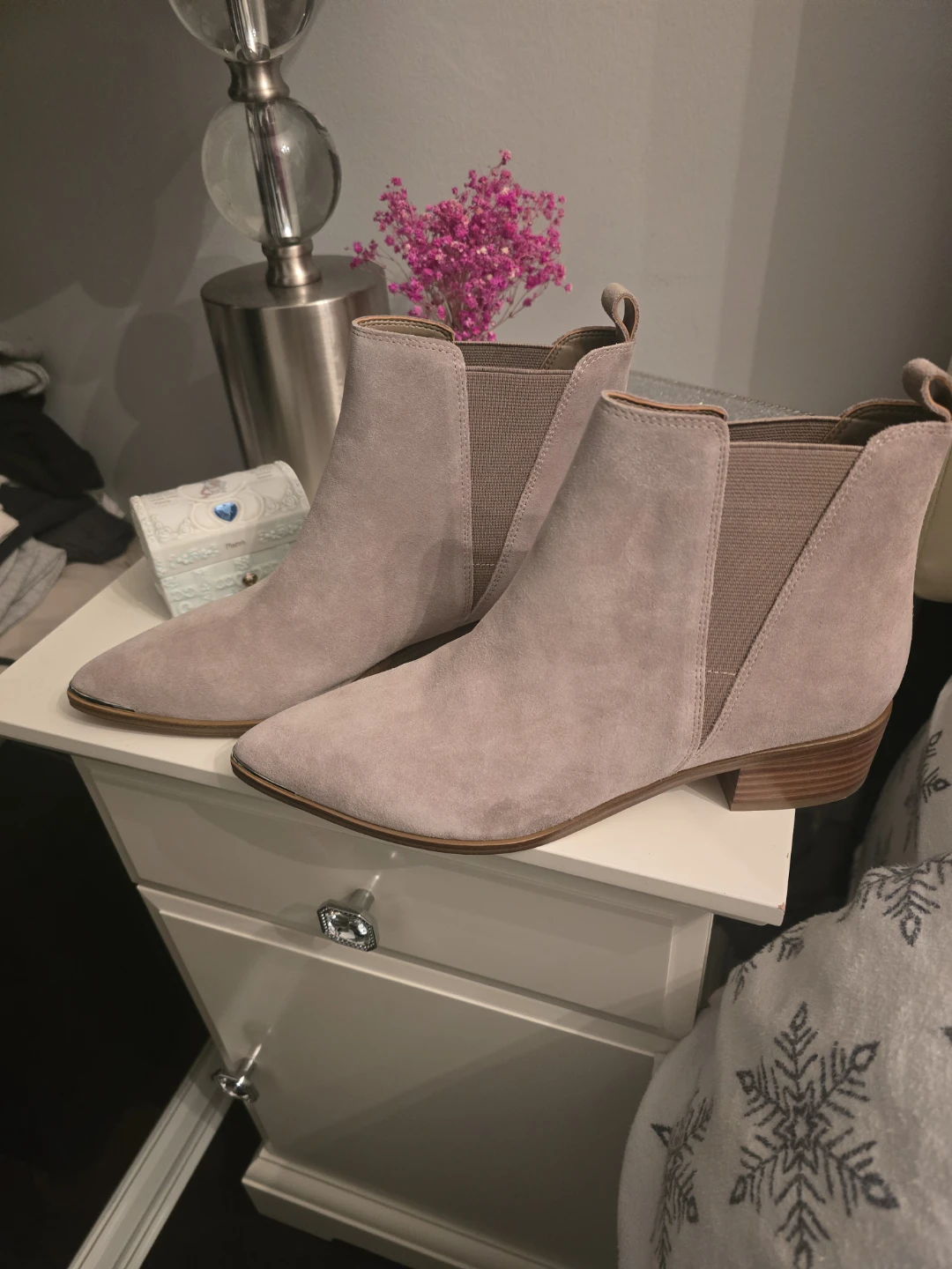 Marc Fisher Women's MiyaLe Suede Ankle Boots Size 8