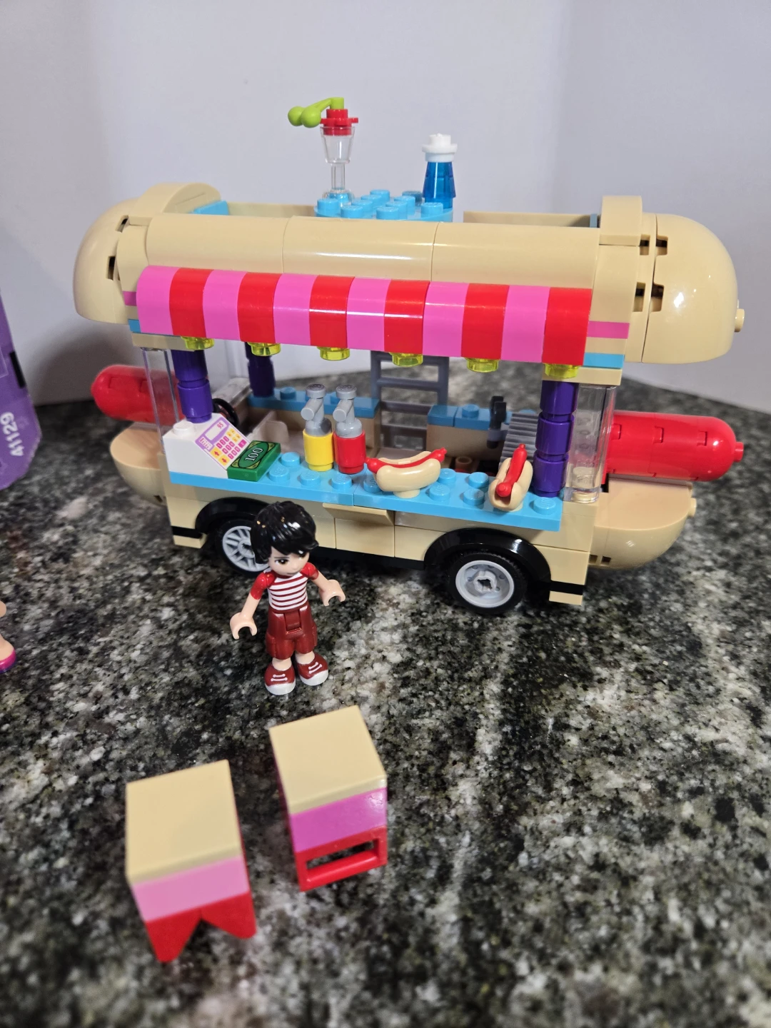 COMPLETE Lego friends hot dog van - photo 5