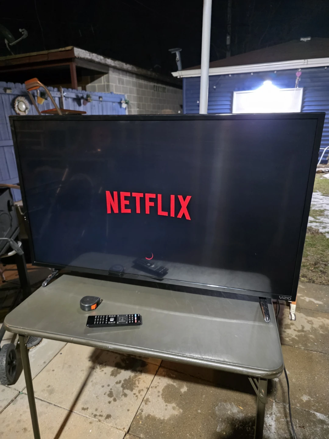 VIZIO Smart TV - photo 5