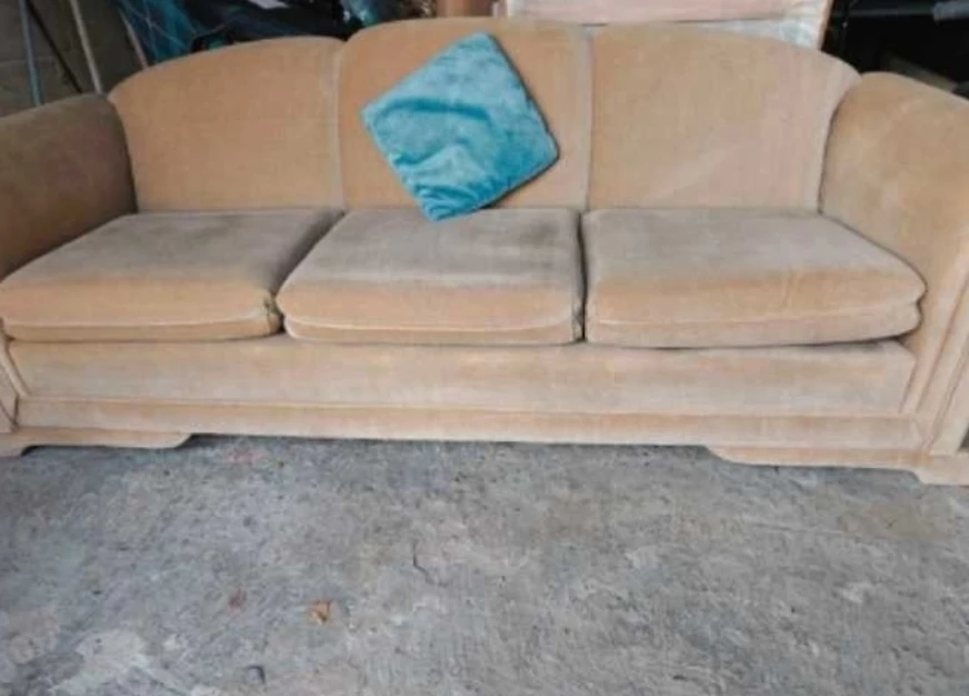 3-seater couch (sofa)