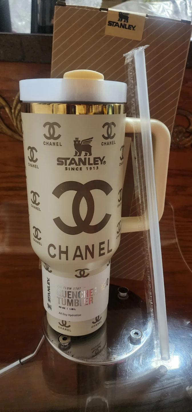 Stanley Quencher 40 oz Tumbler - luxury